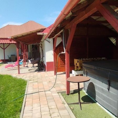 Kifog-Lak Vendeghaz Villa Poroszló Екстериор снимка